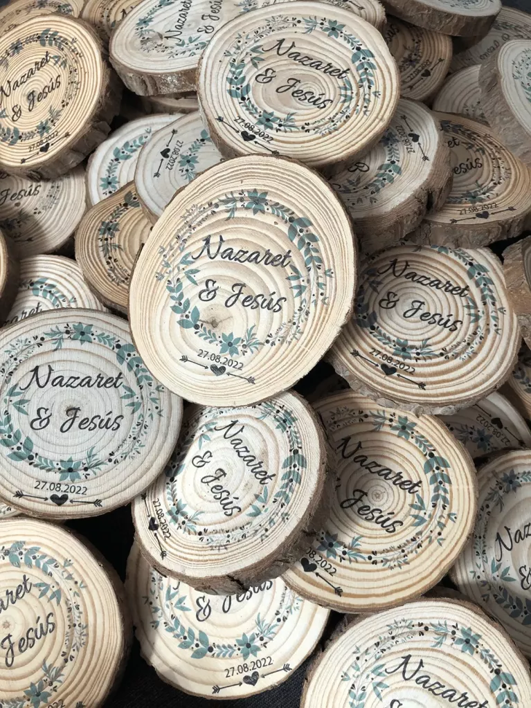 Posavasos de madera personalizados